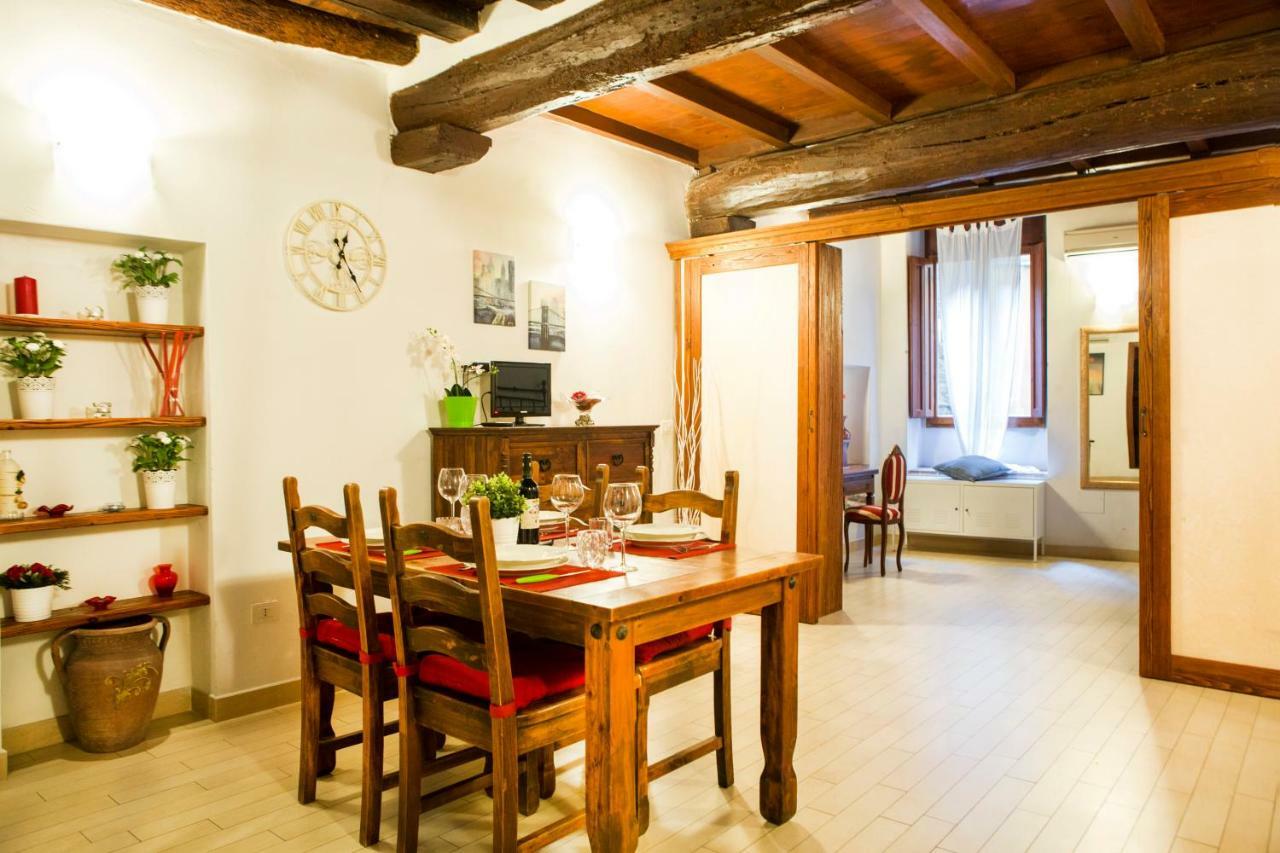 Art Apartment Vicolo Del Panico Florencia Exterior foto